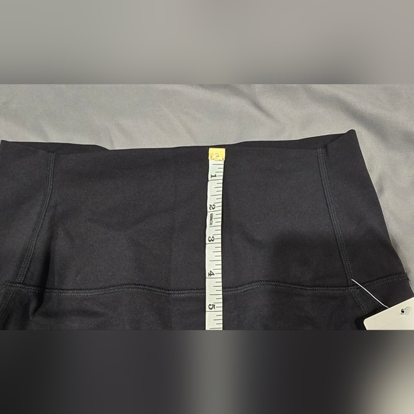 Lululemon Nulu Slim Fit High Waisted Midi Skirt Size 6 - Picture 4 of 11